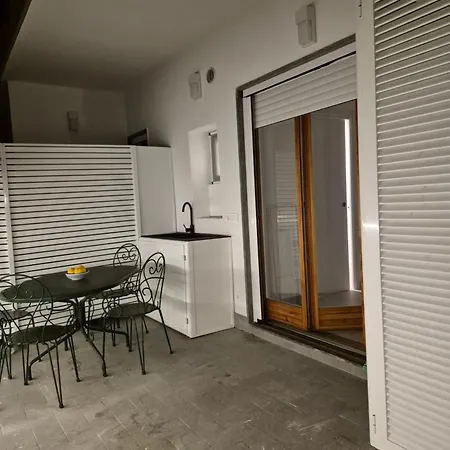 Проживание в семье Delula Center *