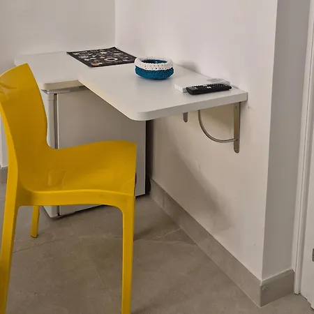 Homestay Delula Center Sorrento