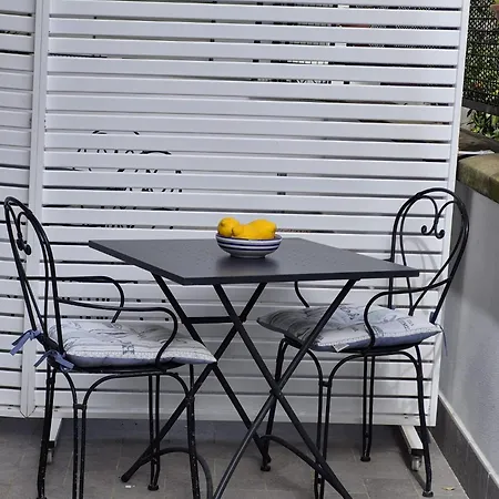 Homestay Delula Center Sorrento